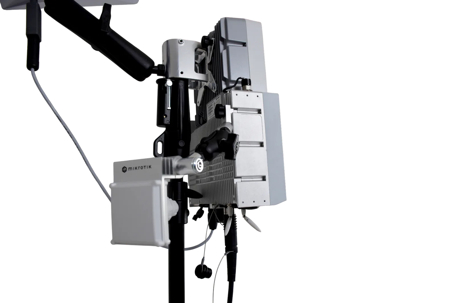 Multi-mounting system close-up